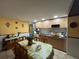 Casa En venta en Monzón photo 0