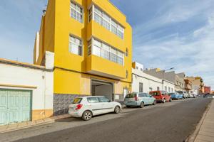Local En venta en Santa María de Guía de Gran Canaria photo 0