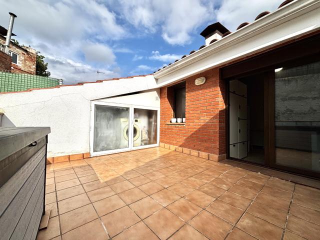 Dúplex En venta en Rubí photo 0