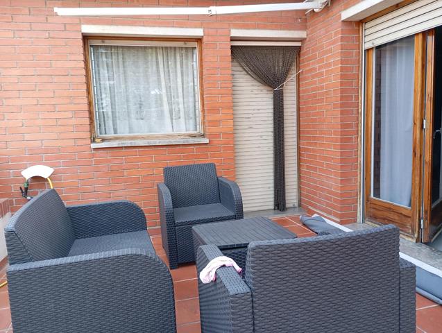 Piso En venta en Rubí photo 0
