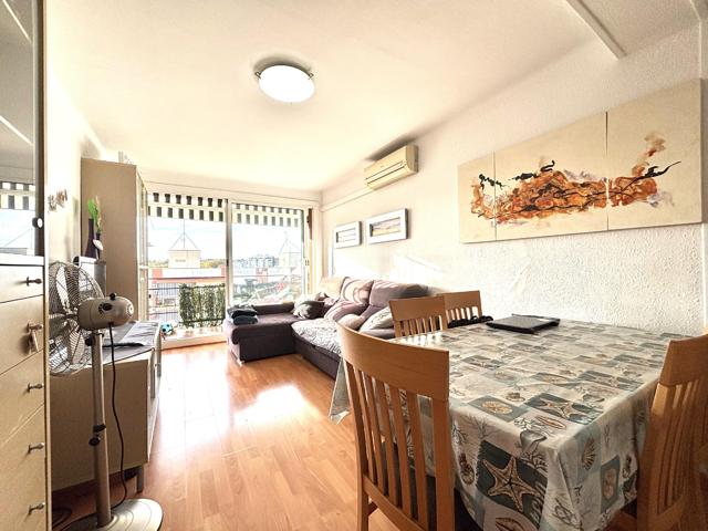 Piso En venta en Rubí photo 0