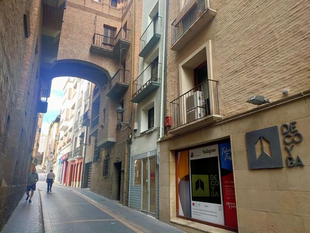 Casa En venta en Barbastro photo 0