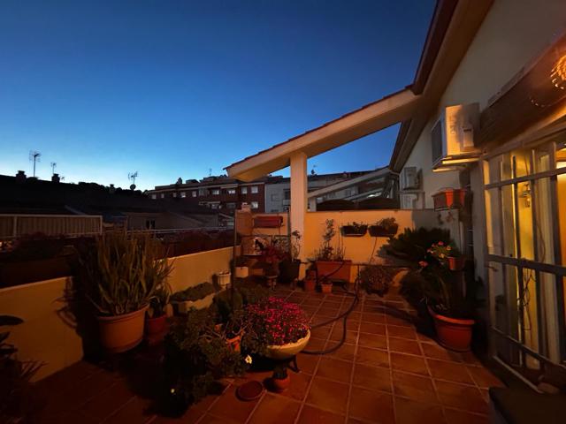 Unifamiliar Pareada En venta en Masquefa photo 0