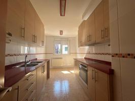 Piso En venta en Sant Esteve Sesrovires photo 0