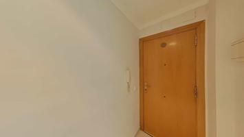 Piso En venta en Piera photo 0