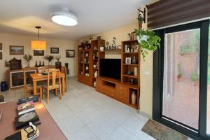Piso En venta en Vallirana photo 0