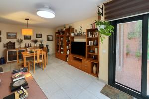 Piso En venta en Vallirana photo 0