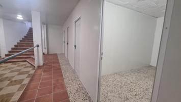 Local En venta en Fuengirola photo 0