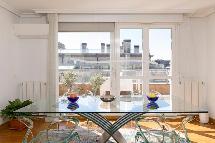 Piso En venta en Donostia-San Sebastián photo 0