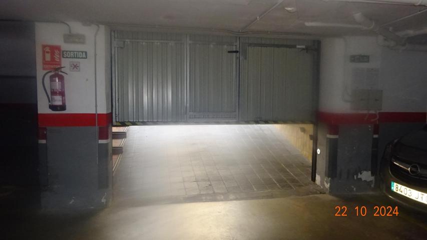 Parking En venta en Calafell photo 0