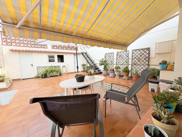 Casa En venta en Sabadell photo 0