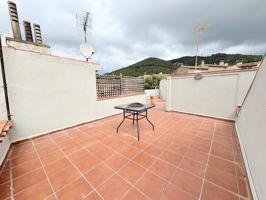 Dúplex En venta en Castellar del Vallès photo 0