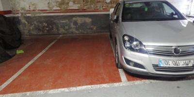 Parking En venta en Sants photo 0