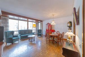 Piso En venta en Sant Pere, Santa Caterina i la Ribera photo 0