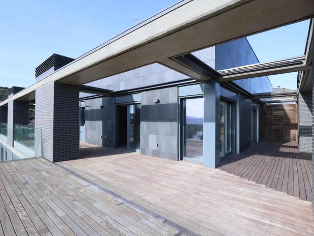 Piso En venta en Esplugues de Llobregat photo 0