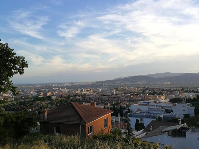 Agrícola En venta en Esplugues de Llobregat photo 0