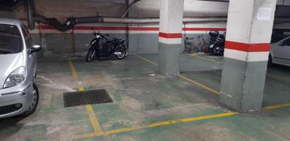 Parking En venta en la Sagrada Família photo 0