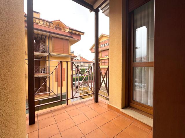 Piso En venta en Noja photo 0