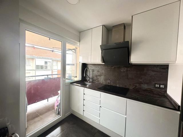 Piso En venta en Leioa photo 0