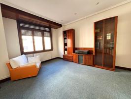 Piso En venta en Leioa photo 0