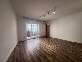 Piso En venta en Sant Sadurní d'Anoia photo 0