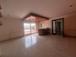 Piso En venta en Vilafranca del Penedès photo 0
