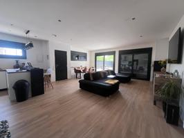 Casa En venta en Sant Pere de Riudebitlles photo 0