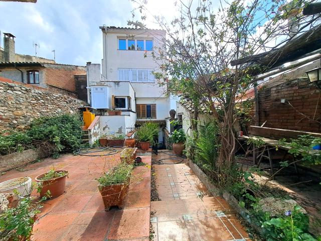 Casa En venta en Olesa de Montserrat photo 0