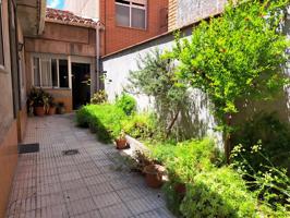 Casa En venta en Olesa de Montserrat photo 0