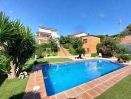 Casa En venta en Abrera photo 0