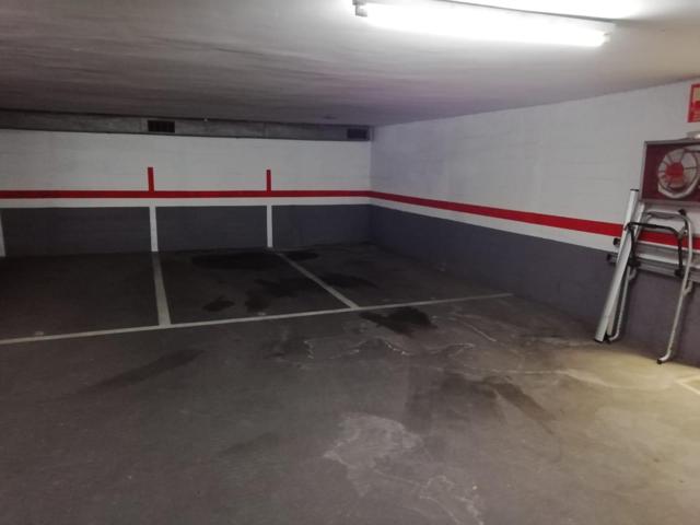 Parking En venta en la Nova Esquerra de l'Eixample photo 0