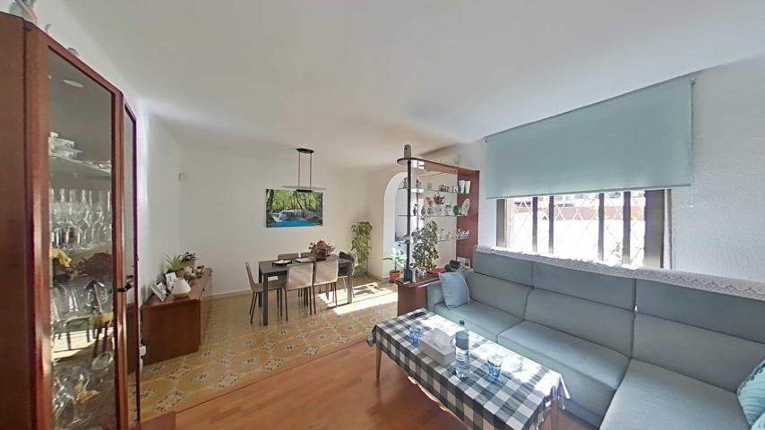 Piso En venta en la Maternitat i Sant Ramon photo 0