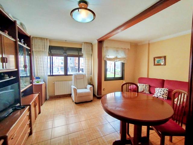 Piso En venta en Cornellà de Llobregat photo 0