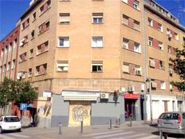 Piso En venta en L'Hospitalet de Llobregat photo 0