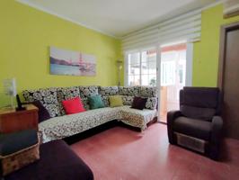 Piso En venta en L'Hospitalet de Llobregat photo 0