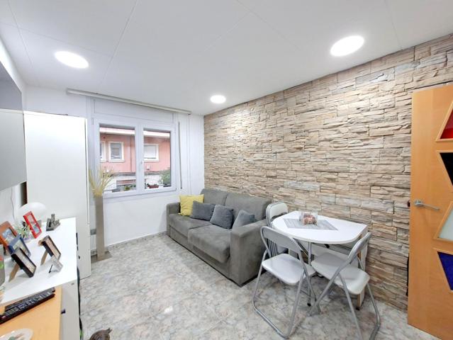 Piso En venta en L'Hospitalet de Llobregat photo 0