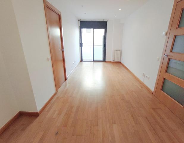 Piso En venta en L'Hospitalet de Llobregat photo 0