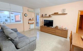 Piso En venta en Cornellà de Llobregat photo 0