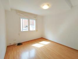 Piso En venta en Sants - Badal photo 0