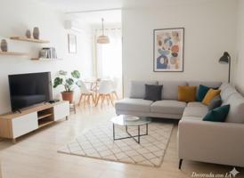 Piso En venta en el Raval photo 0