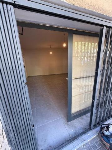 Local En alquiler en L'Hospitalet de Llobregat photo 0