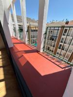 Piso En venta en Sants - Badal photo 0