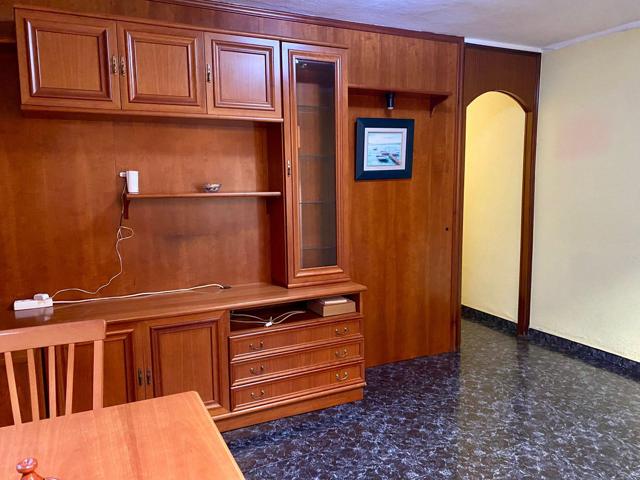 Piso En venta en L'Hospitalet de Llobregat photo 0