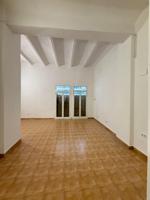 Piso En venta en L'Hospitalet de Llobregat photo 0