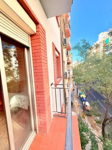 Piso En venta en la Bordeta photo 0