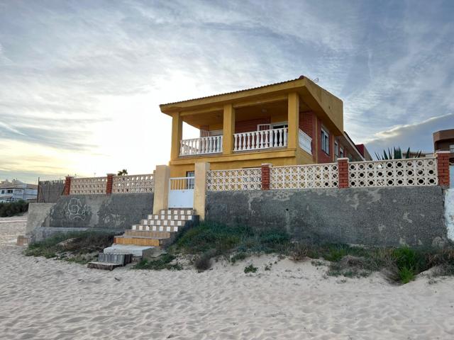 Casa En venta en Pueblo, Guardamar Del Segura photo 0