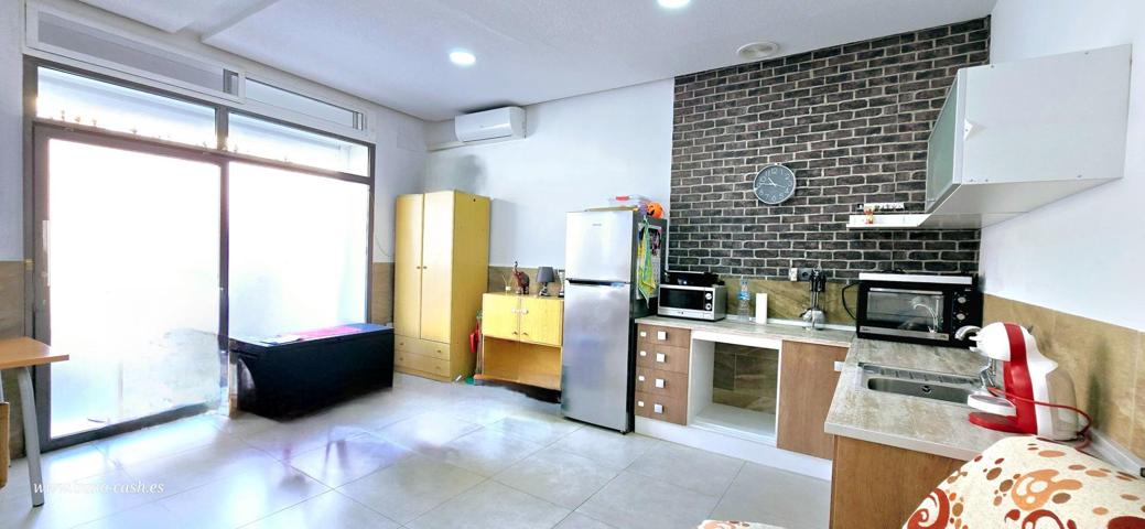 SE ALQUILA LOCAL COMERCIAL photo 0