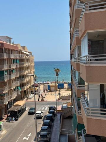  Ático En venta en Torrevieja, Torrevieja photo 0