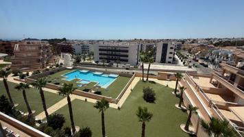  Ático En venta en Villamartín-Las Filipinas, Orihuela Costa photo 0
