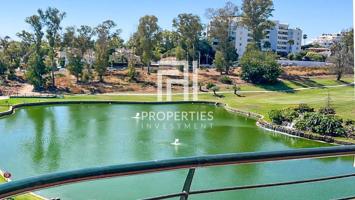 Lujoso apartamento con Vistas Panorámicas al Lago y la Montaña en Primera Línea del Golf Guadalmina photo 0